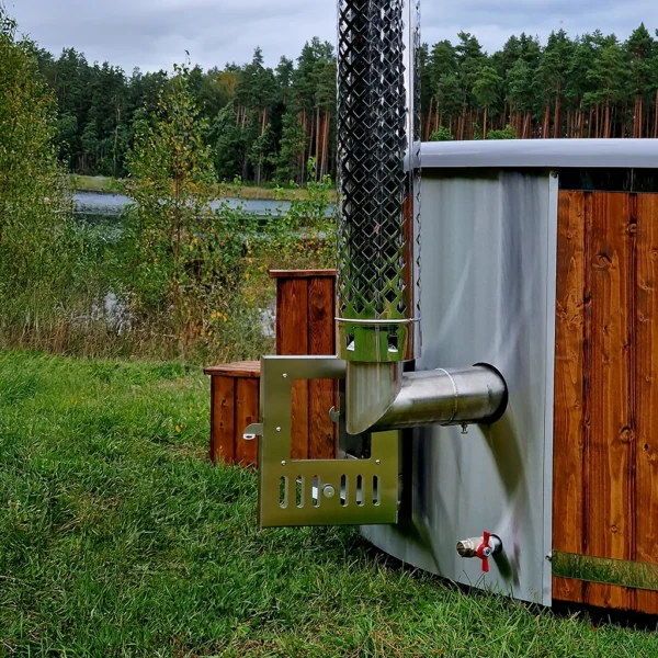 Bezpečné a robustní dřevěné schody u sudu Comfort O-sud